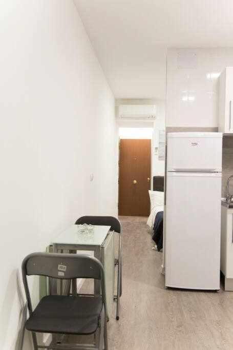Comodo Y Agradable Estudio En Madrid Centro A5 Екстериор снимка